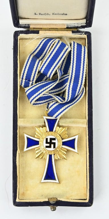 German Mother's Cross in Gold with case
