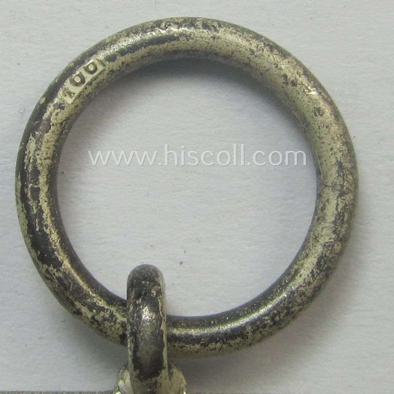 'Eisernes Kreuz II. Klasse' being a maker- (ie. '100'-) marked example by: 'Wächtler & Lange'