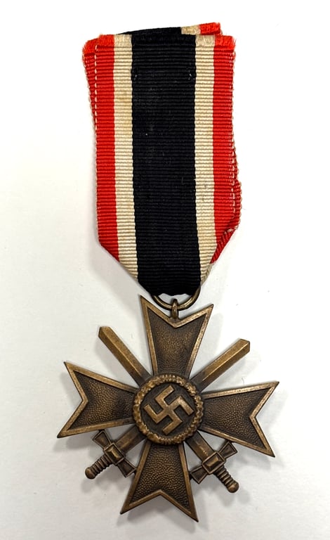 War Merit Cross With Swords