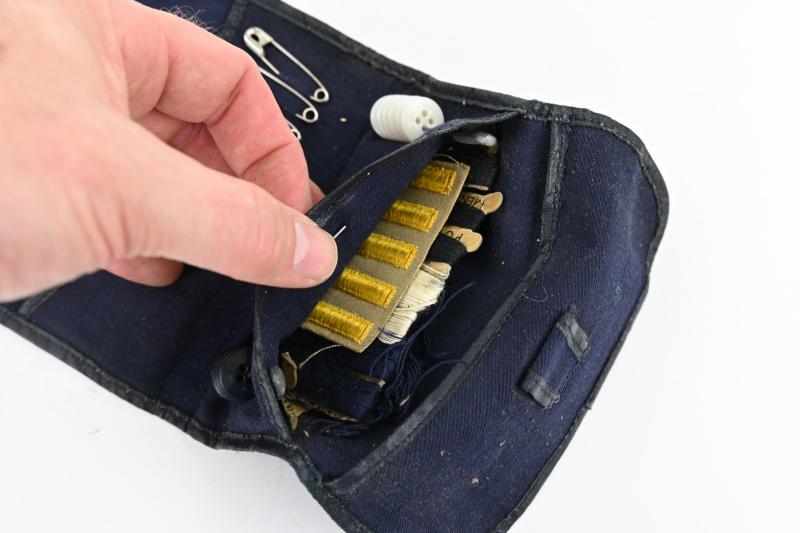 US Navy WW2 Sewing Kit