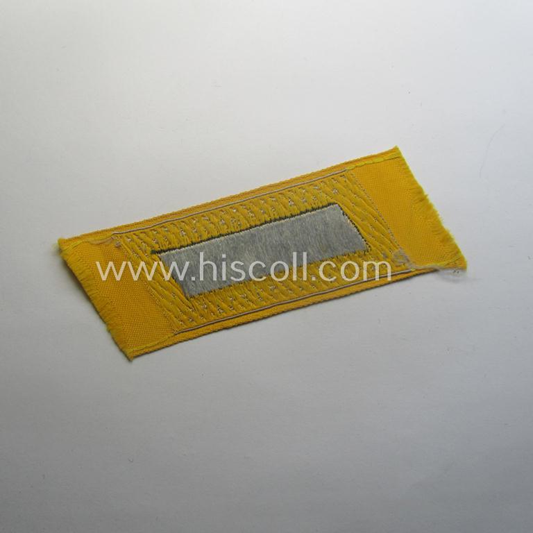 Regrettably single, (entirely!) 'BeVo'-woven, NCO-pattern 'Ostvölker'-collar-tab as intended for an: 'Armenischer'-volunteer within the 'Deutsche Wehrmacht' (ie. 'Zugführer' within the: 'Armenisches Legion')