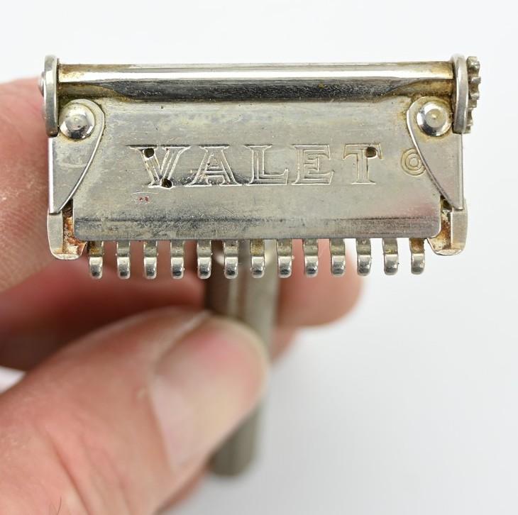 British WW2 Safety Razor Set