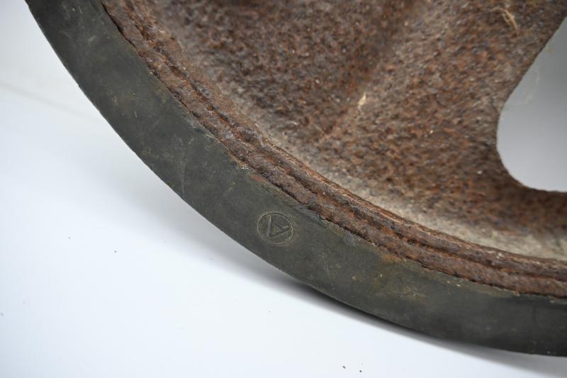 German SDKFZ 251 Wheel