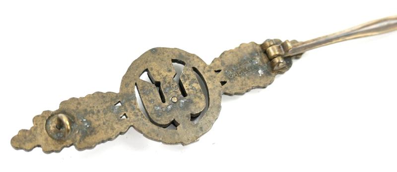 German LW Bomber Clasp in Bronze