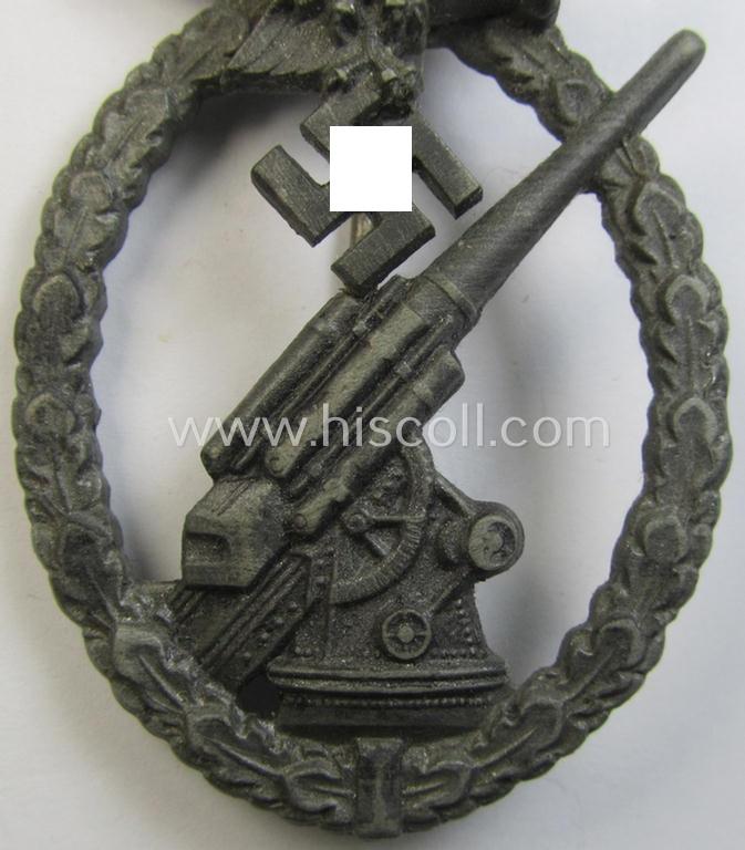 Attractive - and just moderately used! - 'Feinzink'-based example of a WH (Luftwaffe) 'Flakkampfabzeichen' being a very detailed albeit non-maker-marked example as was (I deem) produced by the: 'Steinhauer & Lück'-company