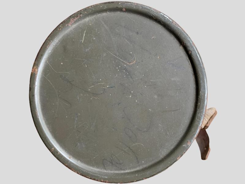 German M30 Gasmask and Canister -1935-