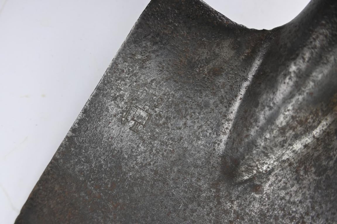 German WH Entrenching Tool 1939