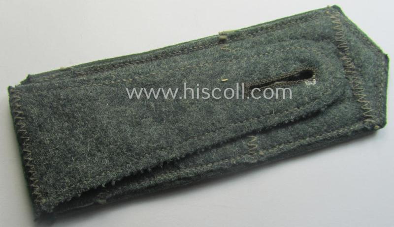 Single, early-period (ie. 'M36- o. M40'-pattern and pointed-styled) WH (Heeres) 'cyphered', NCO-type shoulderstrap as was intended for an: 'Unteroffizier u. Mitglied des Panzerjäger-Rgts. 37'