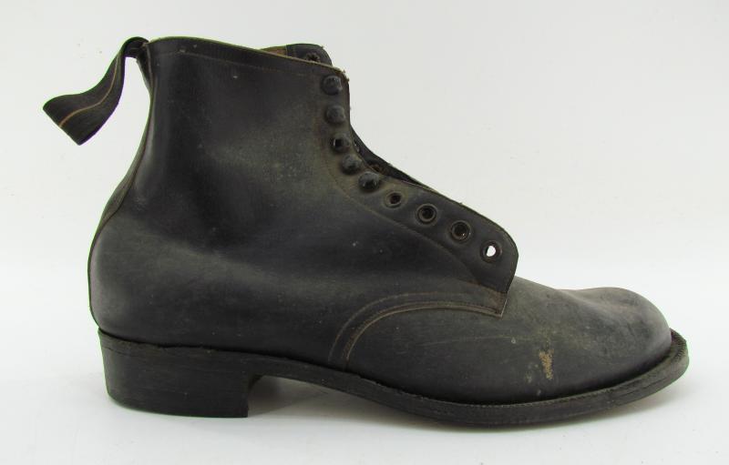 German Wartime M37 Style Dress Shoes ( 1942 )