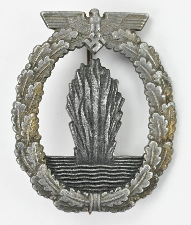 German KM Minesweeper War Badge
