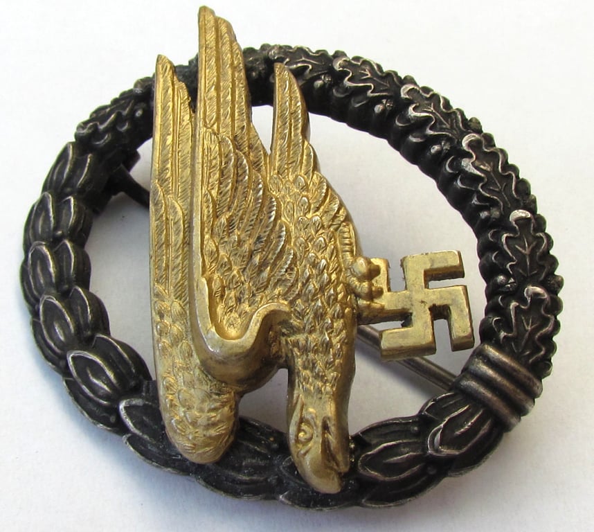 Luftwaffe Paratrooper Badge by G.H. Osang, Dresden – Exceptional Condition