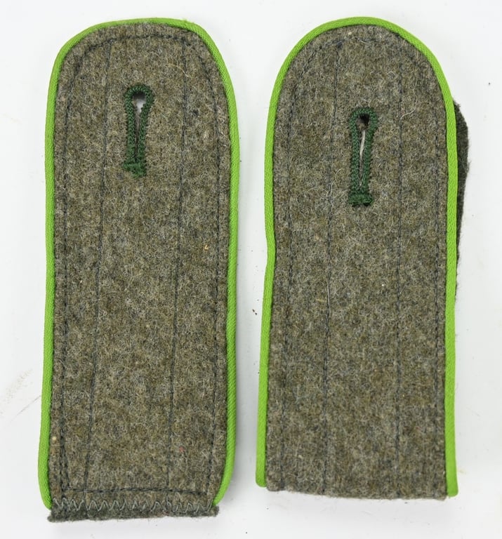 German WH M44 Shoulderboards Panzer-Grenadier
