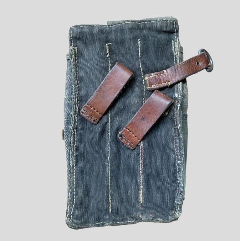 MP 38/40 Ammo Pouches