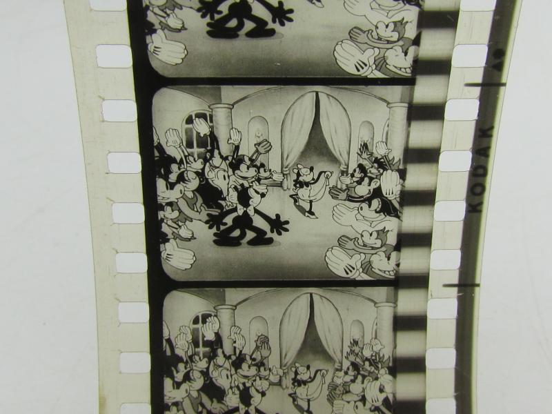 Large Film can with 3x 35mm film included