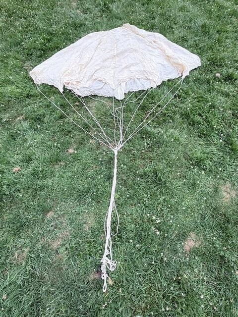 German LW Flare White Parachute 10-503 B-1