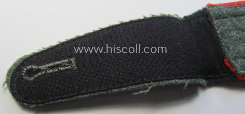 Single, WH (Heeres) NCO-type shoulderstrap: 'Unterwachtmeister eines (Sturm)Artillerie-Abts.s o. Rgts.'