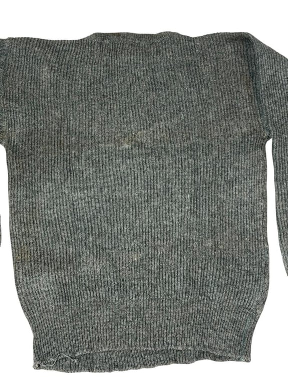 Late-war Pullover