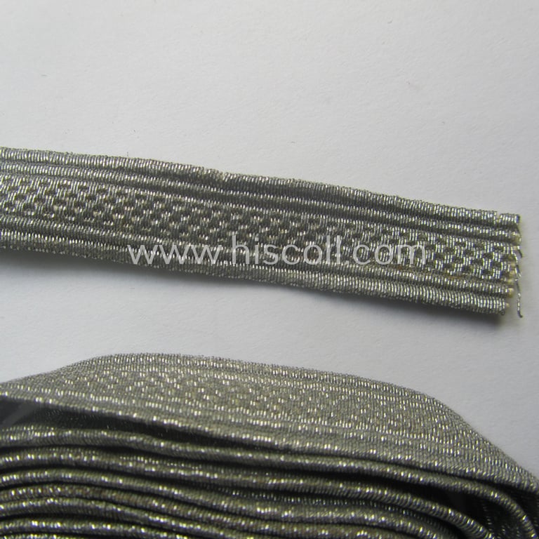 Neat - and unusually encountered! - WH (Heeres, Luftwaffe and/or: Waffen SS) related item: being a length of genuine, period and/or 'standard'- (ie. early!) pattern so-called: NCO-braid being of the silver-coloured (ie. 'dotted'-) pattern