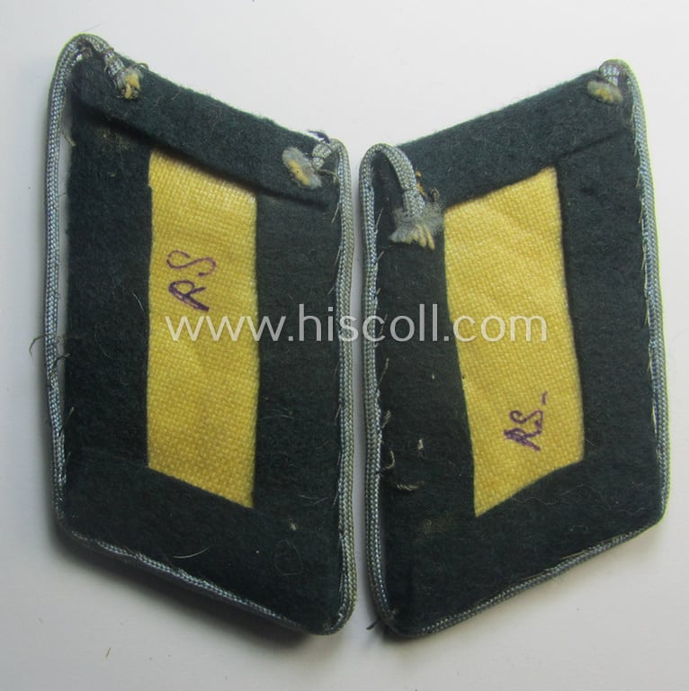 Attractive - and fully matching and/or scarcely encountered! - pair of WH (Heeres) hand-embroidered, high-ranked officers'-type collar-patches as was intended for - and with certainty worn by! - a: 'Wehrmachtsbeamte des höheren Dienstes'