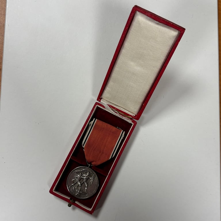 WH Cased Austria Annexation Medal - (1938 Anschluss Medal)