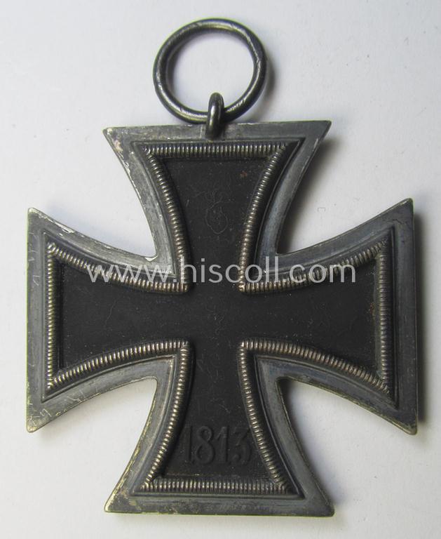 Attractive - and not that easily encountered! - 'Eisernes Kreuz II. Klasse' (ie. Iron Cross 2nd Class) being a clearly maker- (ie. '24'-) marked example as was produced by the: 'AG der Hanauer Plakettenhersteller'