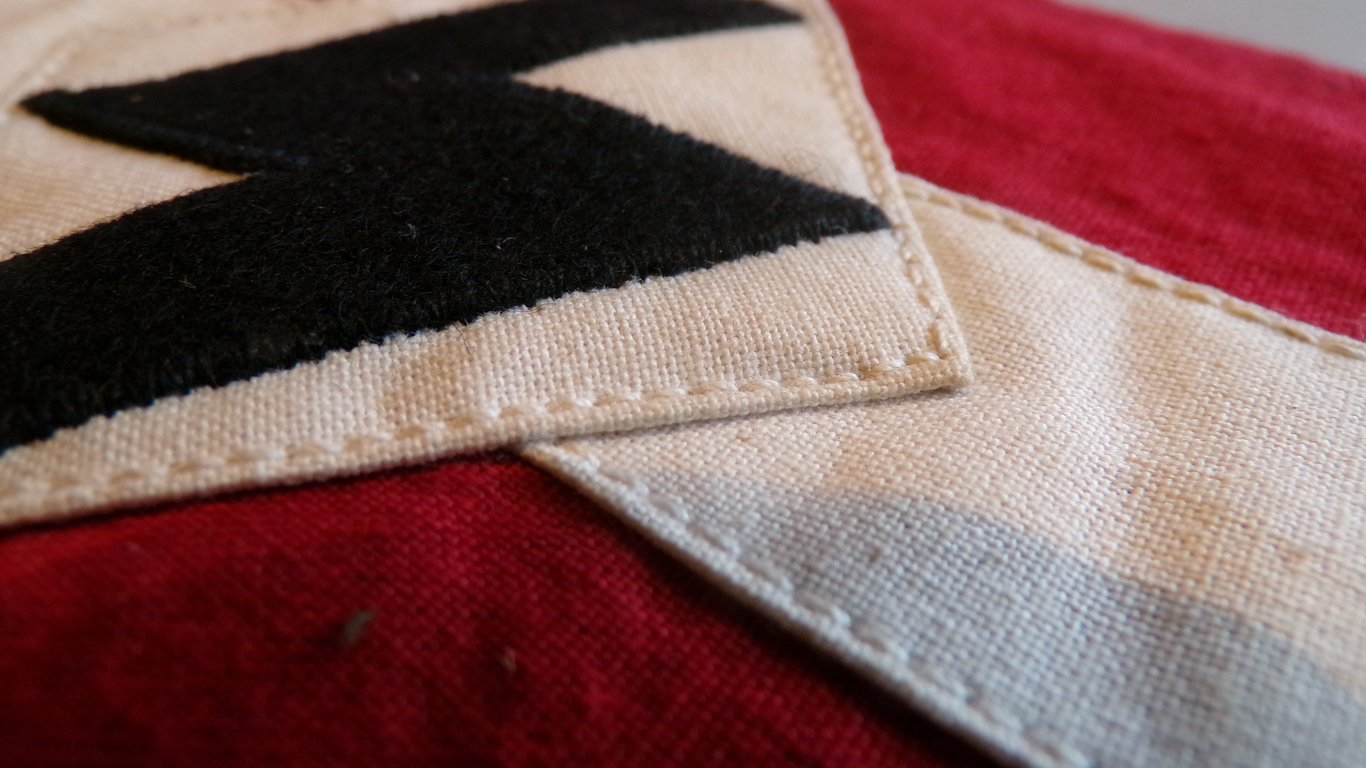 Unissued Deutsches Jungvolk Multi-layer armband