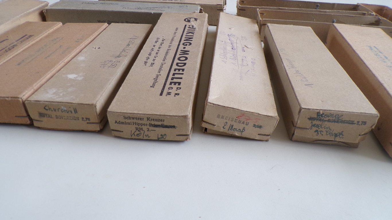 WWII 119x Wiking  tactical identification ships