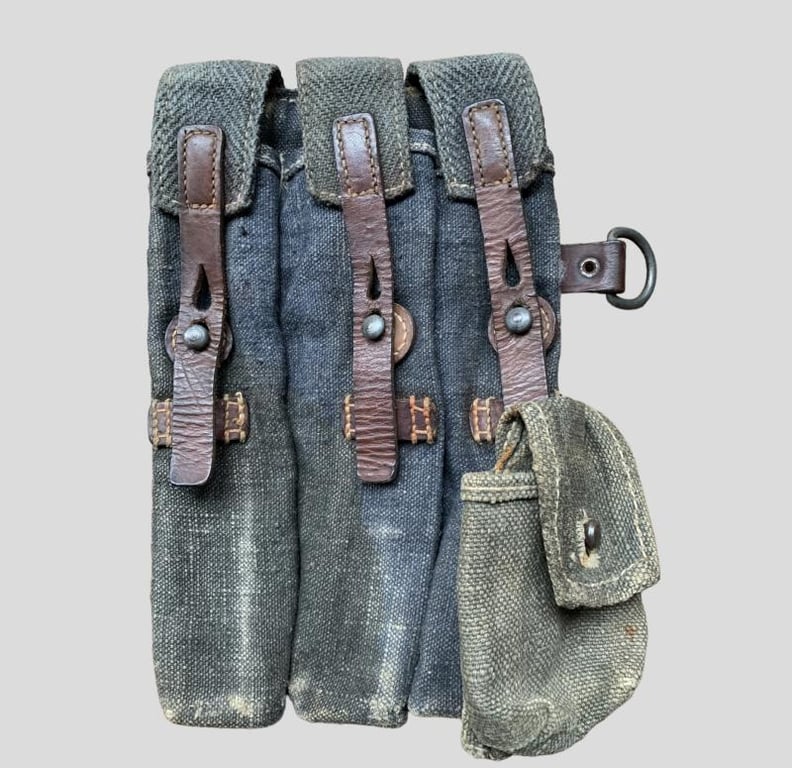 MP 38/40 Ammo Pouches