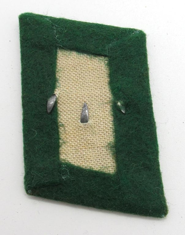 Luftwaffe Field Division 'Flieger' collar tabs