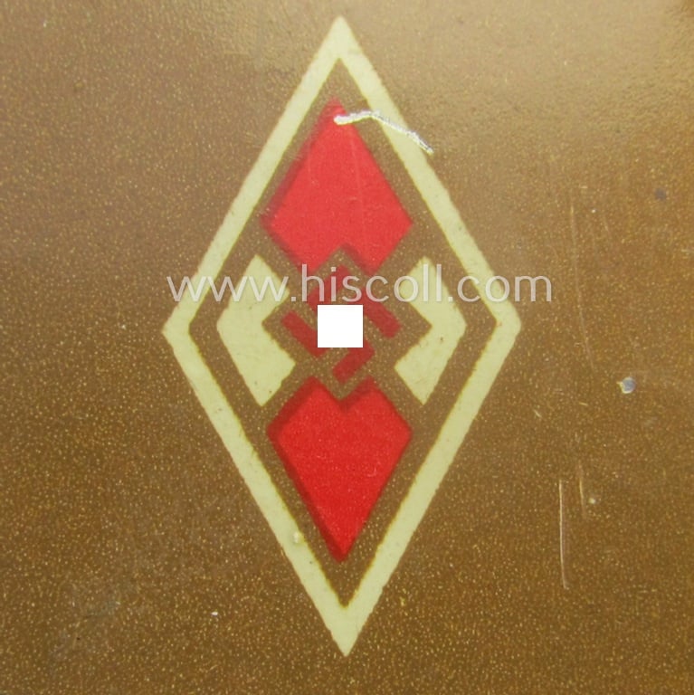 Attractive - and actually scarcely seen! - HJ/BDM- (ie. 'Hitlerjugend'/'Bund Deutscher Mädel'-) related, tinnen-based medical-accessory-box that is showing a typical 'HJ-Raute' on its top