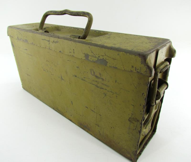Tan Painted MG34/42 'Patronenkasten 41'