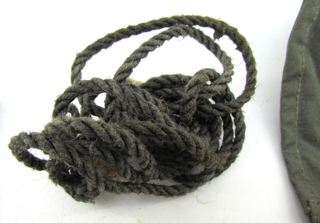 Shelter Quarter Equipment (Zeltbahn Ausrüstung) with "Teno" Stamp