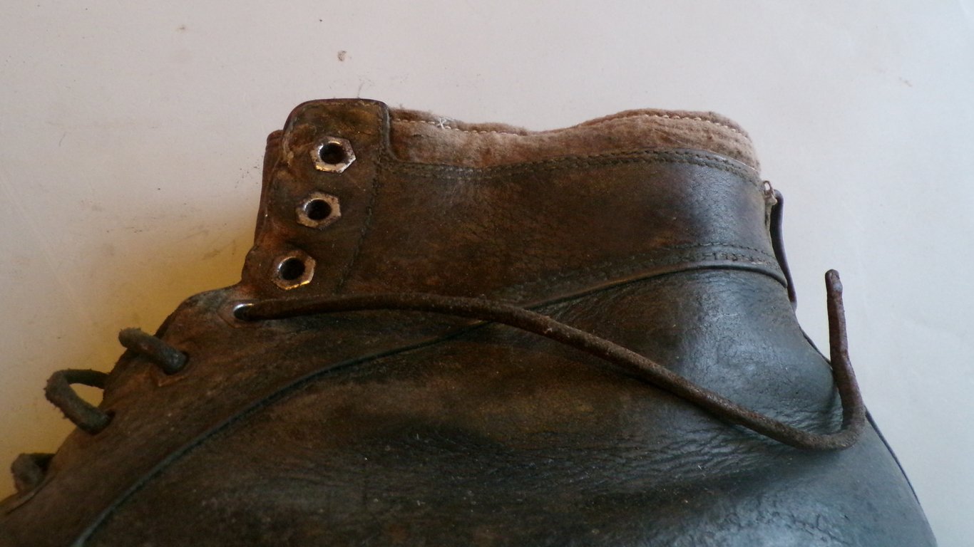 Wehrmacht Gebirgsjäger ski shoes