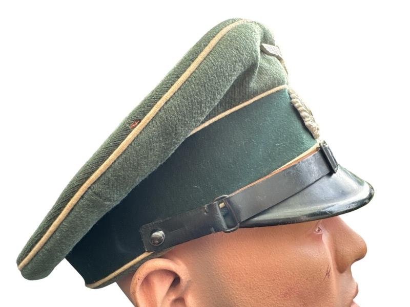 Wehrmacht (Heer) EM/NCO infantry visor cap