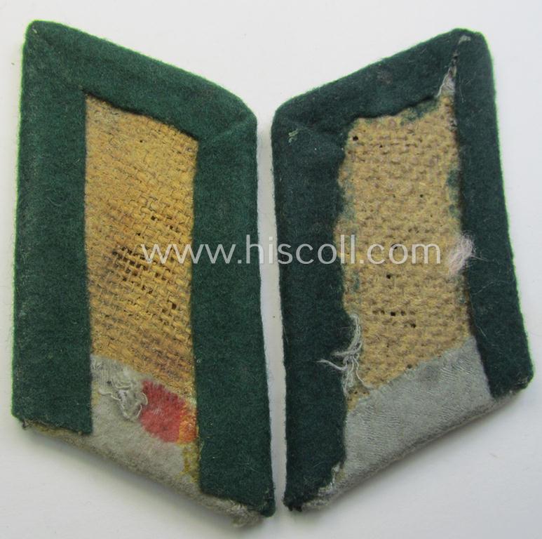 Attractive - and/or fully matching! - pair of WH (Heeres) officers'-type collar-tab as was intended for usage by an: 'Offizier u. Beamter a. K. des höheren Dienstes'
