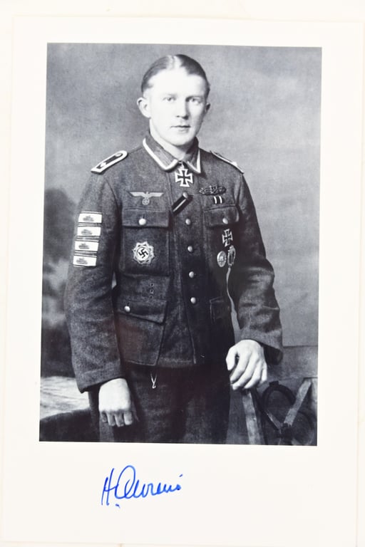 Signature of WH Knight's Cross Recipient 'Hinrichs Ahrens'
