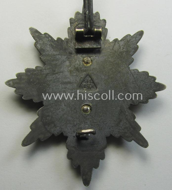 Detailed example of a: 'Freikorps'-related award being a neatly enamelled so-called: 'Deutsches Feldehrenzeichen' that comes with its accompanying (and scarcely encountered!) miniature as found