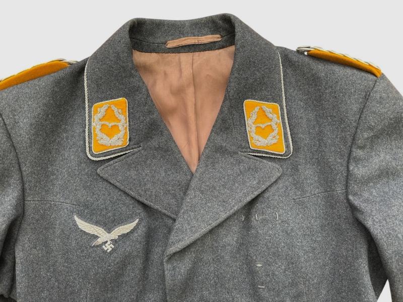 Luftwaffe Officer’s Tunic – Major (Flieger/Fallschirmjäger Branch)