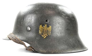 German M42 Combat Helmet (Fake Decal)