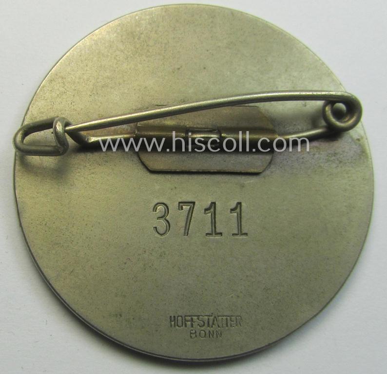 N.S.S. (ie. 'Nationalsocialistische Schwesternschaft') membership-badge as executed in silver-toned 'Buntmetall' as was specifically intended for: 'Lernschwester und Anwärterinnen'