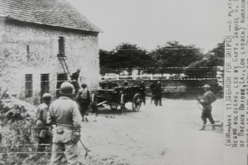 US WW2 Radio Photo 'Sniper Search Normandy'