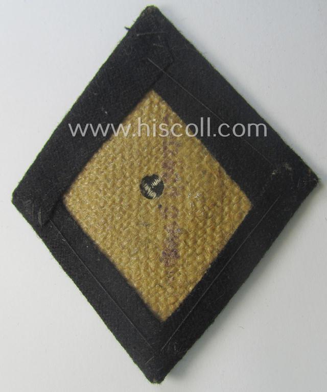 Neatly hand-embroidered, 'N.S.D.A.P.'-related sleeve-diamond (ie.: 'Ärmelraute') showing a: 'Parteiabzeichen' as was specifically worn by (early-period!): 'N.S.D.A.P.-Stabsleiter'