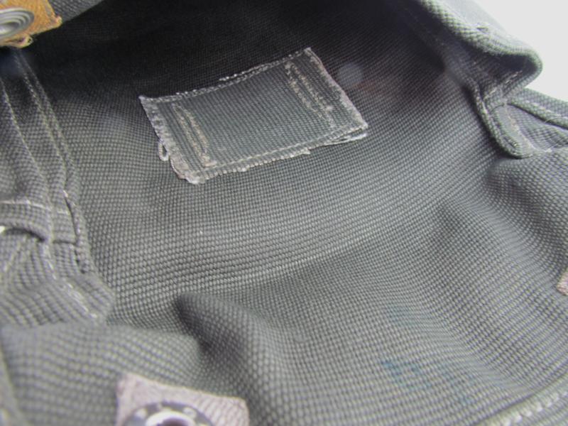 Wehrmacht Gasplane ( Gascape ) Pouch