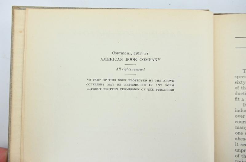 US WW2 Radio-1 Training for Victory Book
