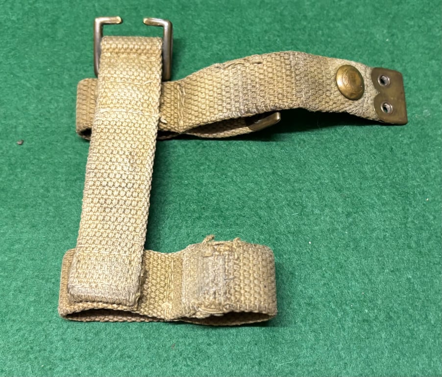 Web Equipment Pattern 1908 -Intrenching Tool Helve Carrier