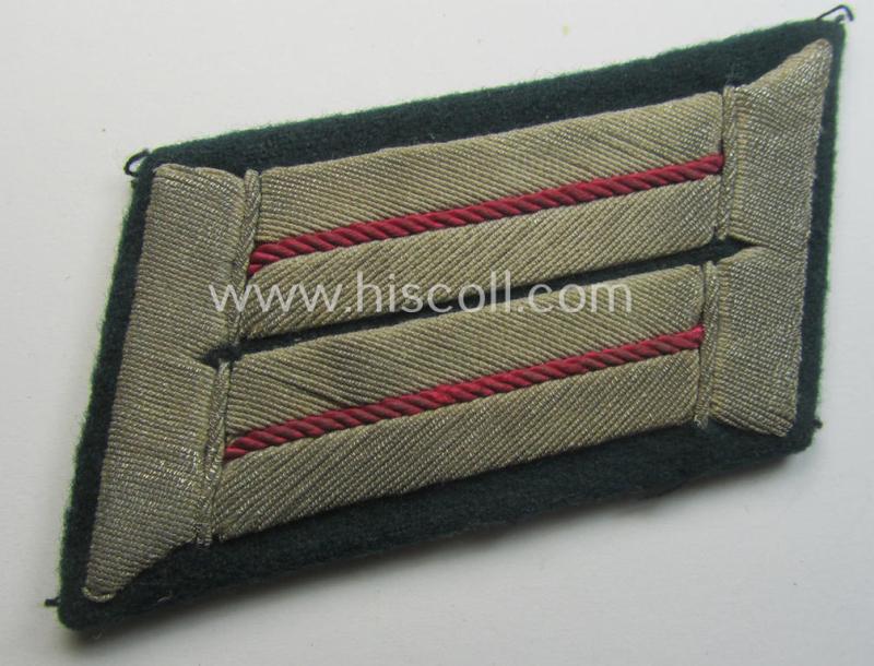 Single, WH (Heeres) officers'-pattern 'cyphered' shoulderboard: 'Major einer Veterinär-Abtlgs.' (and that comes with its accompanying - also single-pieced - collar-tab as found)