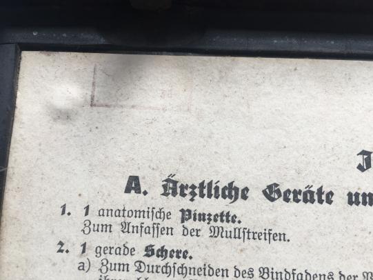 WH (Heer)/LW First Aid Kit 'Verbandkasten'