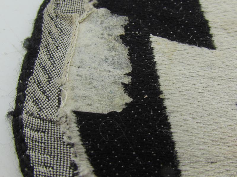 Waffen-SS Sport Shirt Insignia