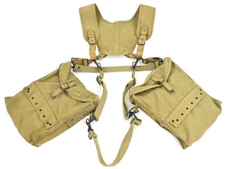 US WW2 Medic Set with Carrying Frame
