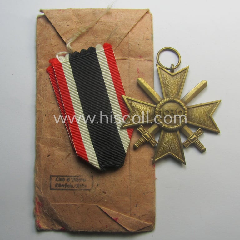 Medal-set: 'KvK 2. Klasse m. Schwn.' being a non-maker-marked specimen that came stored in its period pouch by the (never before seen!) 'Hersteller': 'Lind & Meyrer - Oberstein/Nahe'